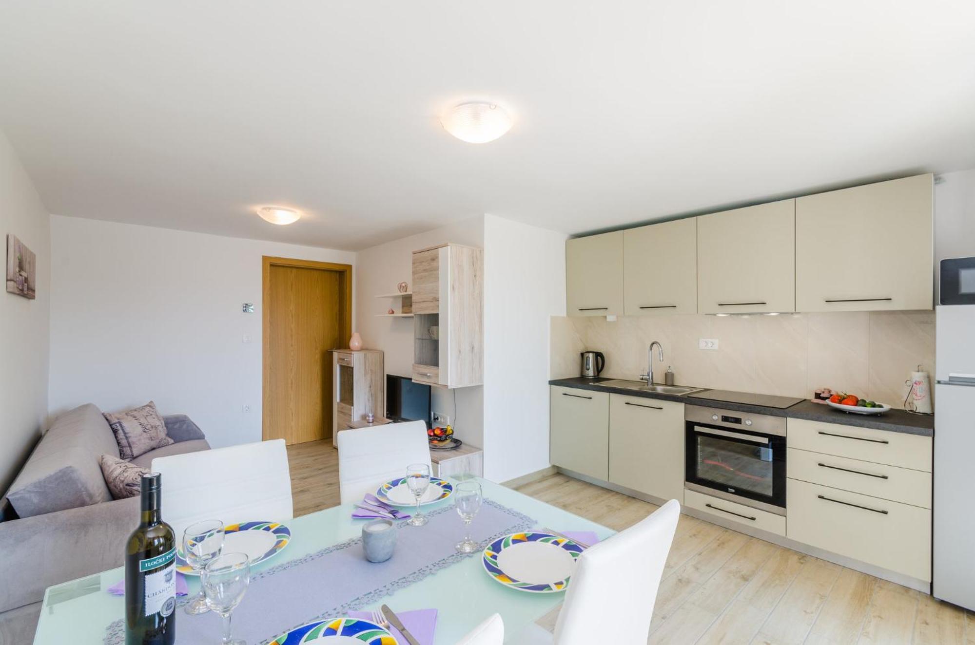 Apartamento Leng Dramalj Exterior foto
